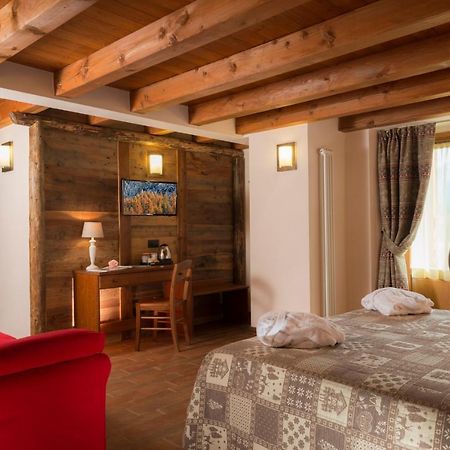 Bed and Breakfast Dresalwoald Грессоне-Сен-Жан Экстерьер фото