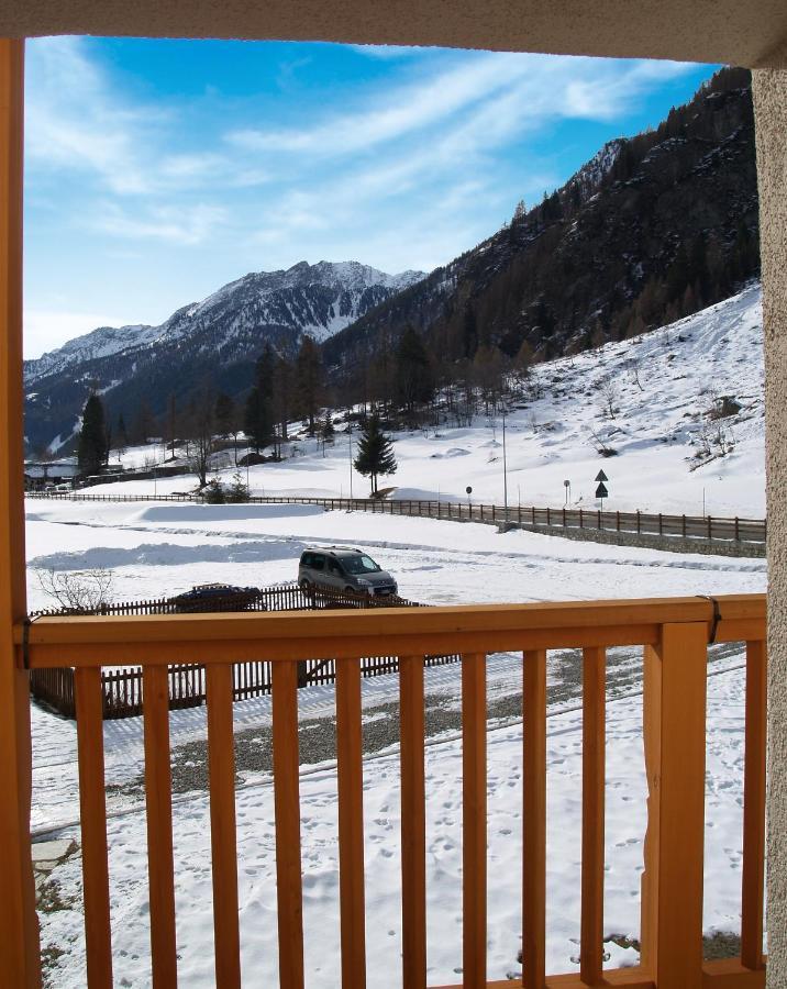 Bed and Breakfast Dresalwoald Грессоне-Сен-Жан Экстерьер фото