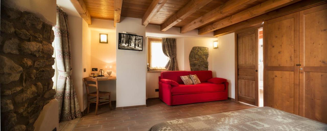 Bed and Breakfast Dresalwoald Грессоне-Сен-Жан Экстерьер фото